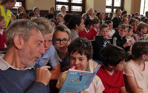 Celebrating Creative Achievements of Local Primary Schools