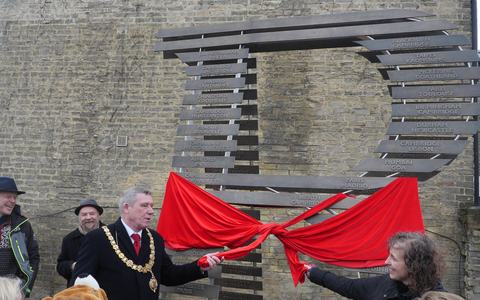 Romsey 'R' Unveiling
