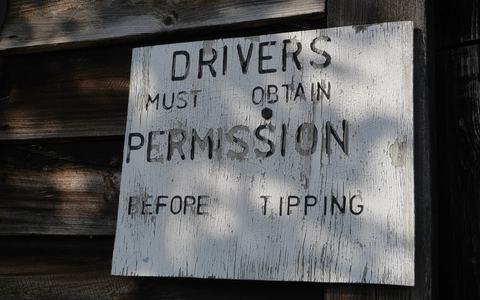 TIPPING BAY (CMT Trail stop 11)